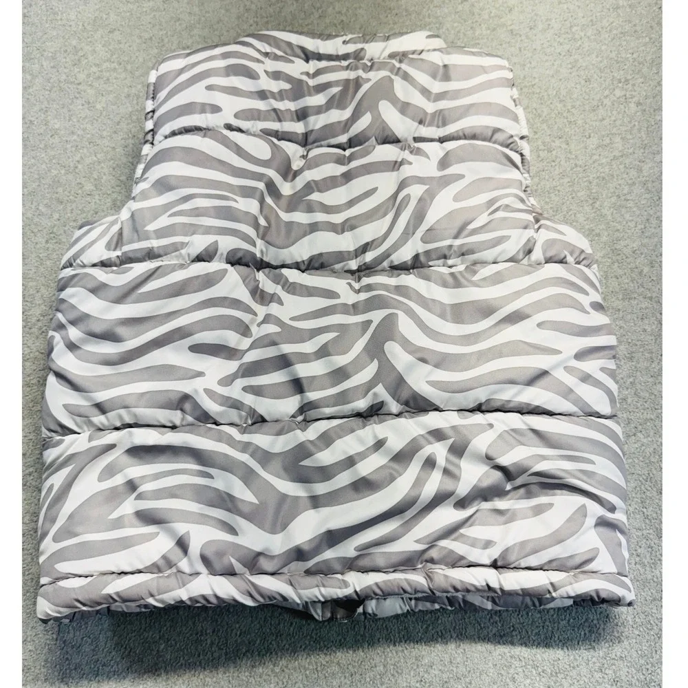 Carter's Puffer Vest Kids Size 6 Gray White Zebra Print Sherpa Lined Zip Up‎